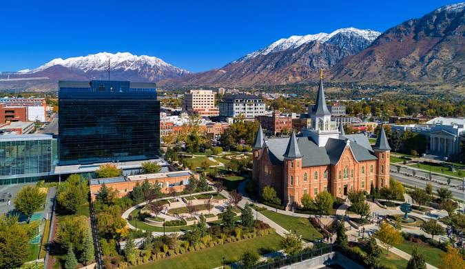 Roofing Contractor in Provo, UT