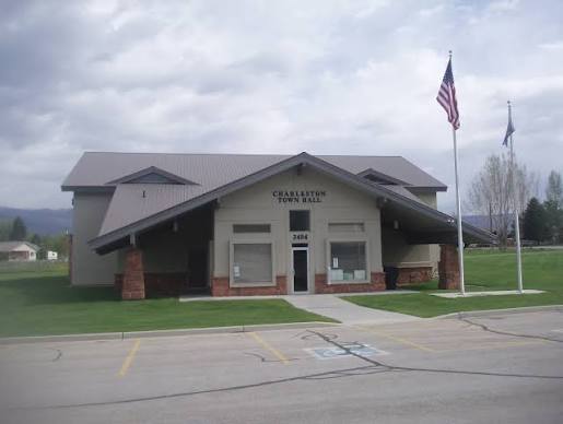 Roofing Contractor in Charleston, UT
